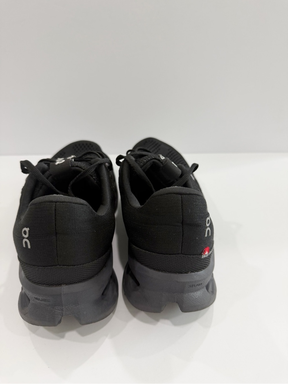 On Running Cloudsurfer Women’s Shoes - Picture 4 of 10